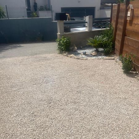 Gites Chez Stephanie Au Calme Мартиг Экстерьер фото